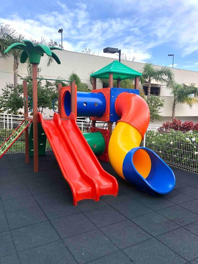 Ape Estilo Resort C/ Pe Na Areia E Vista Mar, Proximo Ao Beto Carrero Piçarras Екстериор снимка
