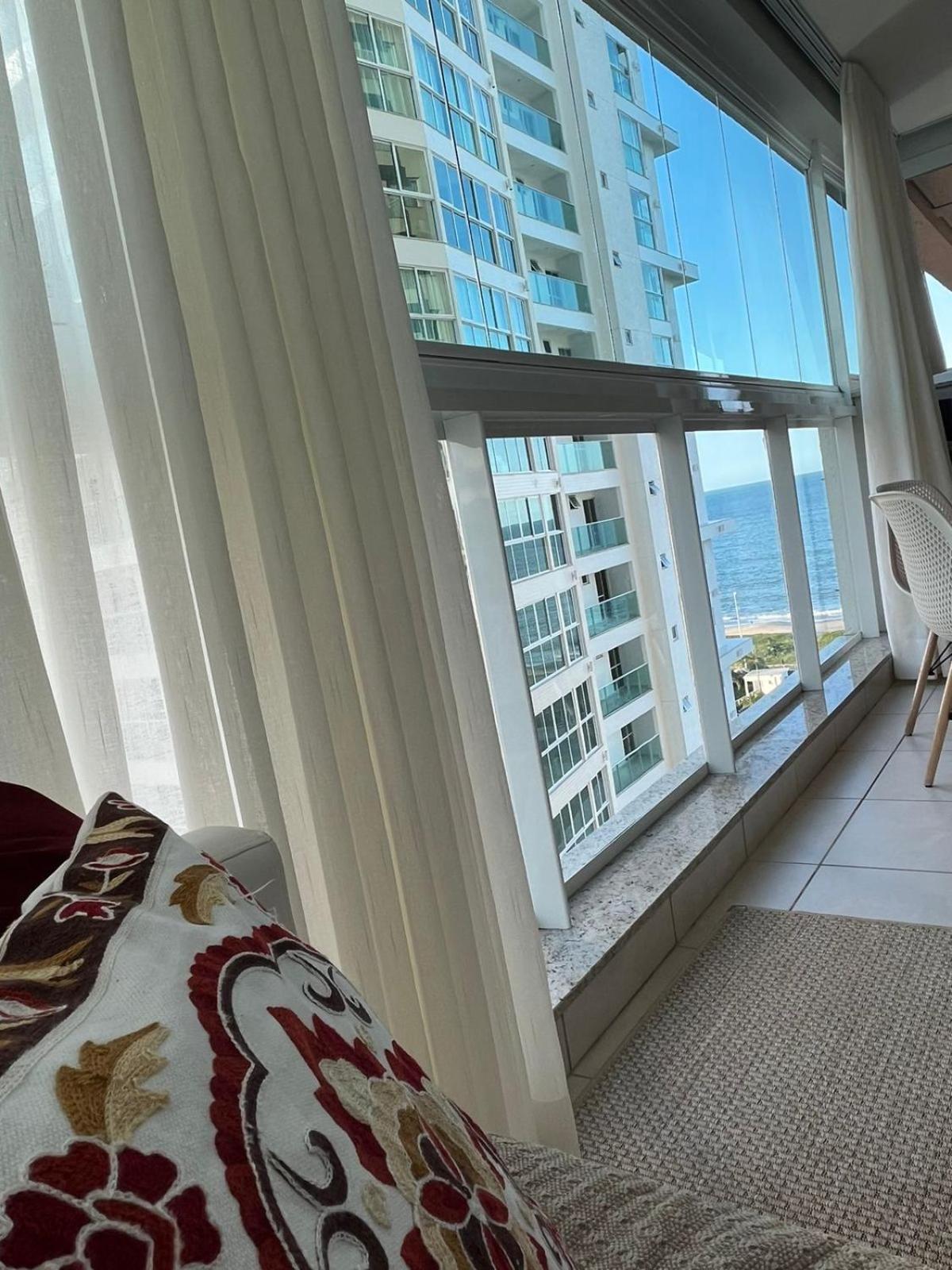Ape Estilo Resort C/ Pe Na Areia E Vista Mar, Proximo Ao Beto Carrero Piçarras Екстериор снимка